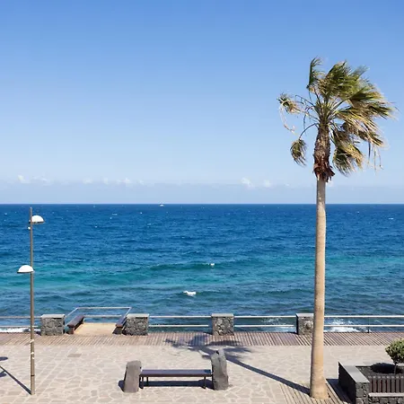 Home2book Cozy Coastal Duplex & Pool, Caletillas *