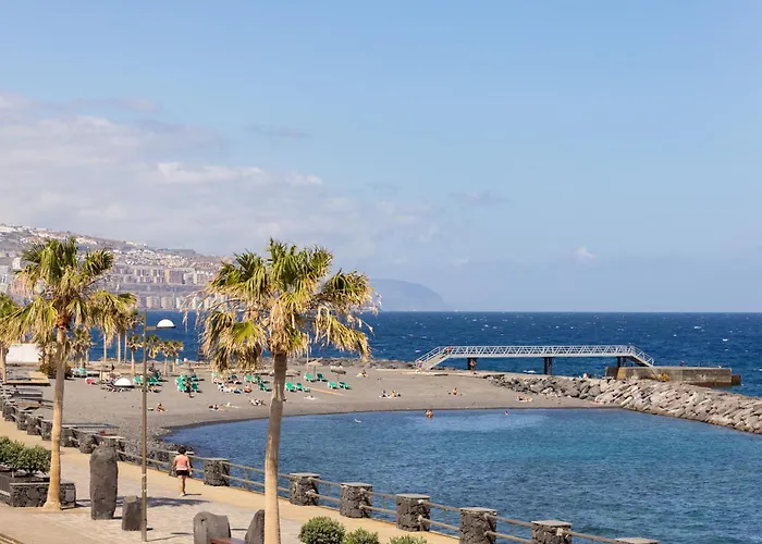 아파트 Home2book Cozy Coastal Duplex & Pool, Caletillas *