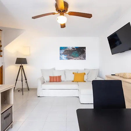 Апартаменты Home2book Cozy Coastal Duplex & Pool, Caletillas